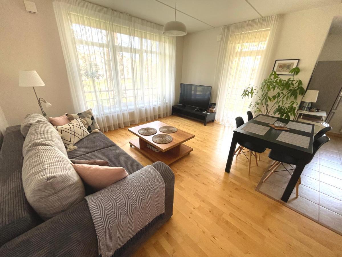 Cozy Home Apartment Kaivas, Free Parking, Self Check-In Рига Екстериор снимка